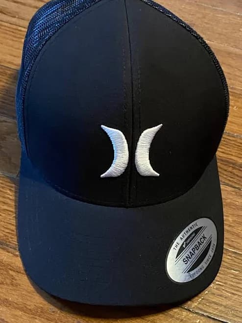 Hurley Classic Black Embroidered White Logo Yupoon Baseball Cap