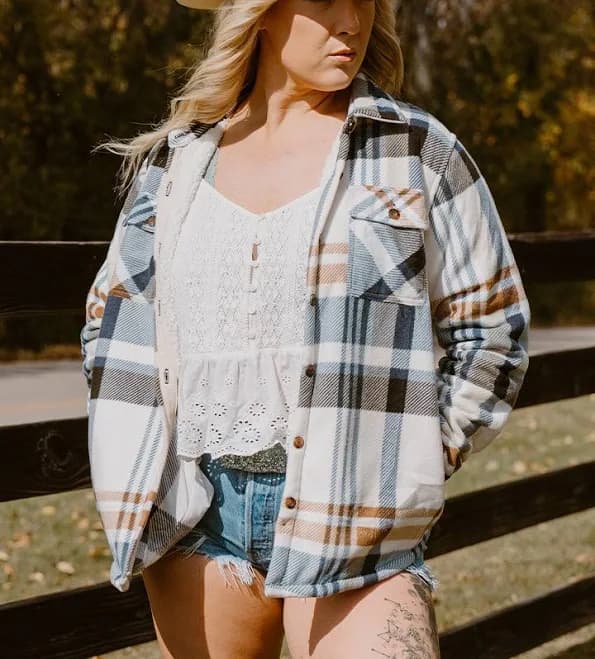 Women's Sherpa Lined Button Up Plaid Jacket