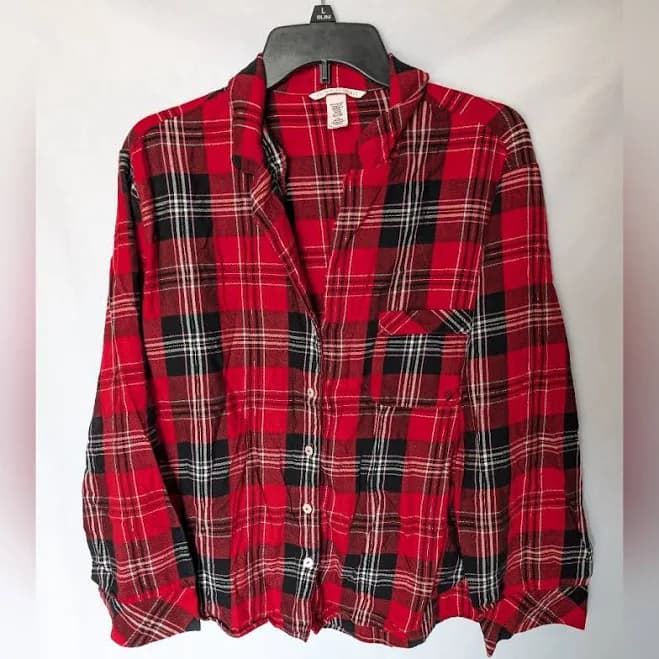 Victoria's Secret Intimates & Sleepwear | Victoria's Secret Red And Black Plaid Pajama Top Large | Color: Black/Red | Size: L | Emcs_Closet's Closet