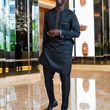 Amazon.com: African Dashiki Shirts And Pants 2 Piece Set Traditional Outfits Formal Suit For Wedding Evening Outfits Ethnic Suit (Size : M) : Clothing, Shoes & Jewelry