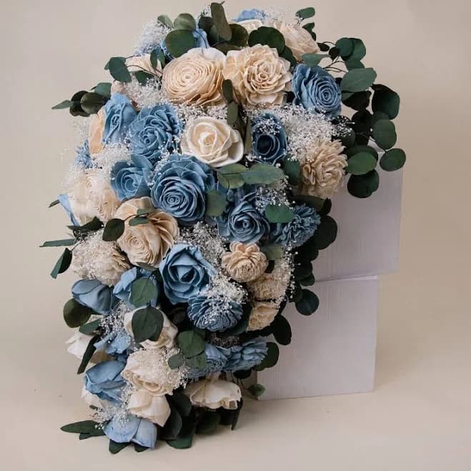 Custom Extra Large Cascade Bouquet