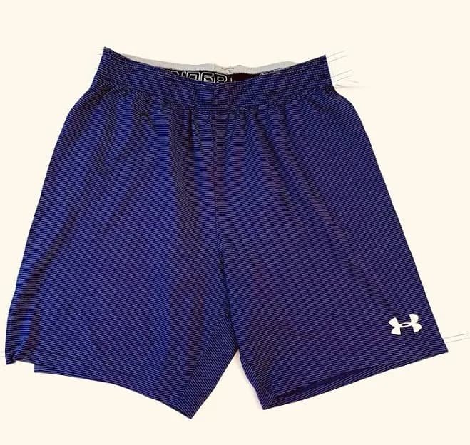 Under Armour Fitted Women's Purple White Striped Athletic Shorts Size