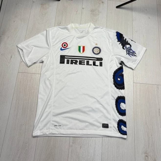 Inter Milan 2010-2011 Nike Soccer Jersey