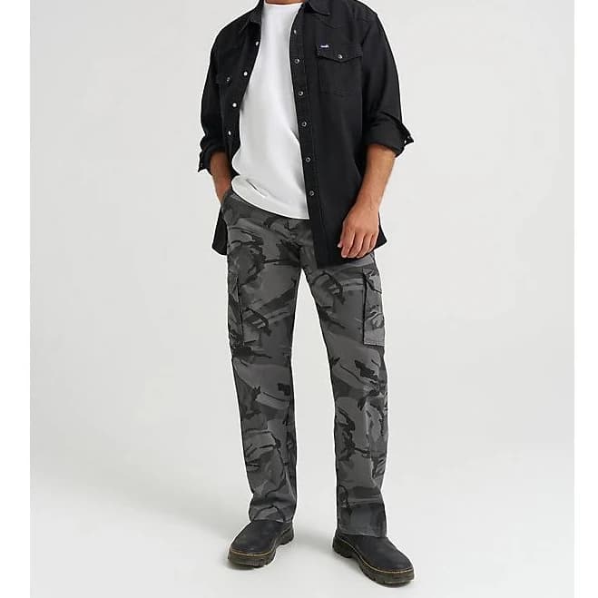 Wrangler Men's Comfort Solution Series Expandable Flex Waistband Cargo Pant