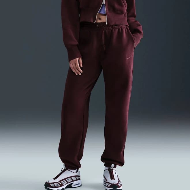 Nike Women's High-Waisted Oversized Phoenix Fleece Sweatpants