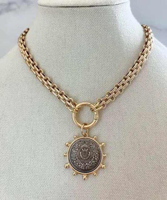 Vintage Gold Chunky Coin Pendant Necklace