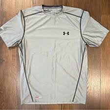 Under Armour | Shirts | Under Armour Heat Gear Fitted Tee Sz Med | Poshmark