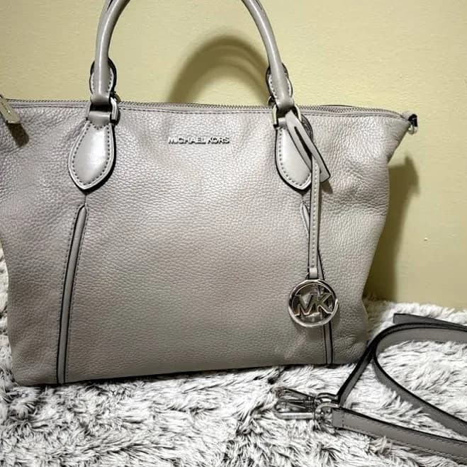 MICHAEL Michael Kors Sierra Large Leather Satchel