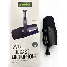 Used Shure MV7X Dynamic Microphone | Guitar Center