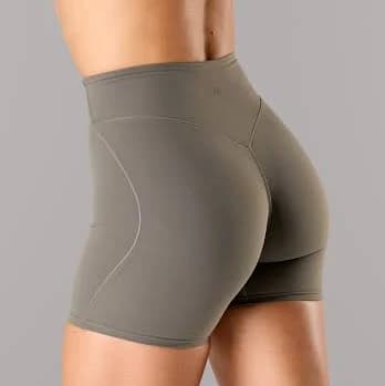 Alphalete Women's Everyday Elevate Ultra-High Rise Shorts