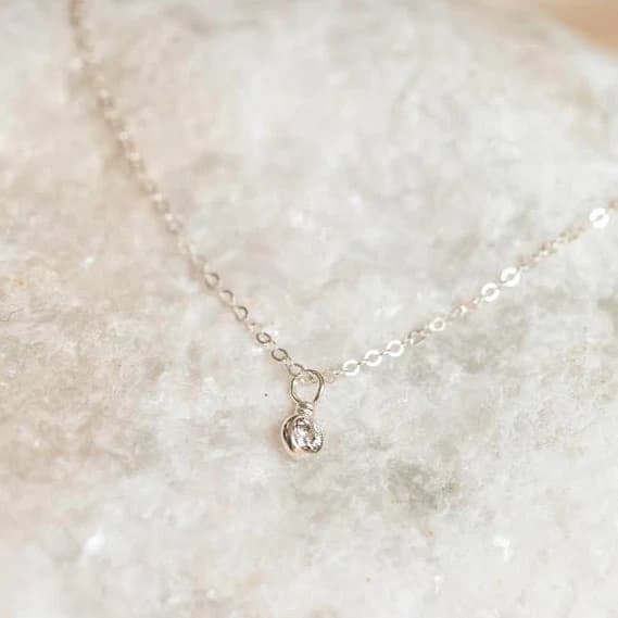 Hello Adorn Solitaire Necklace