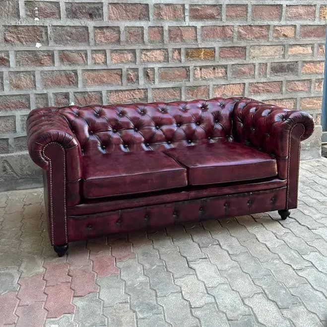 Oxford Red Chesterfield Leather Sofa, 71" Loveseat / Normal Cushions