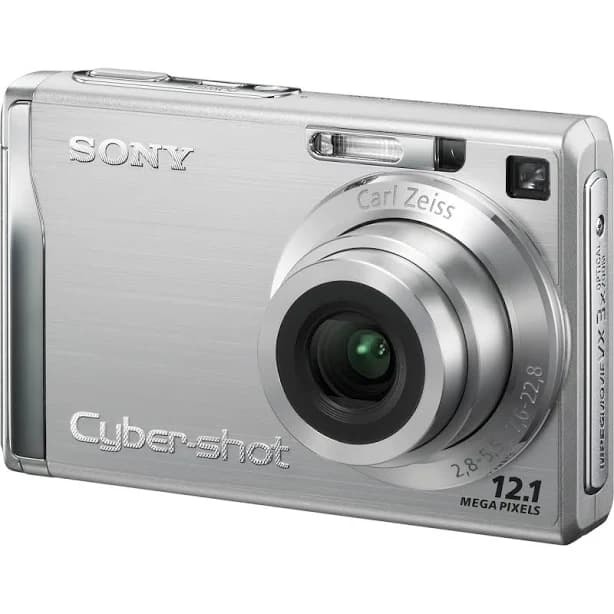 Sony Cyber-shot DSC-W200 - Digital Camera - Compact - 12.1 MP - 3X Optical Zoom - Carl Zeiss - Flash 31 MB - Silver