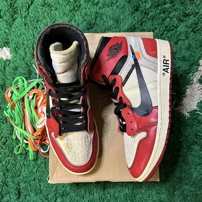 Jordan 1 Retro High Off-White Chicago