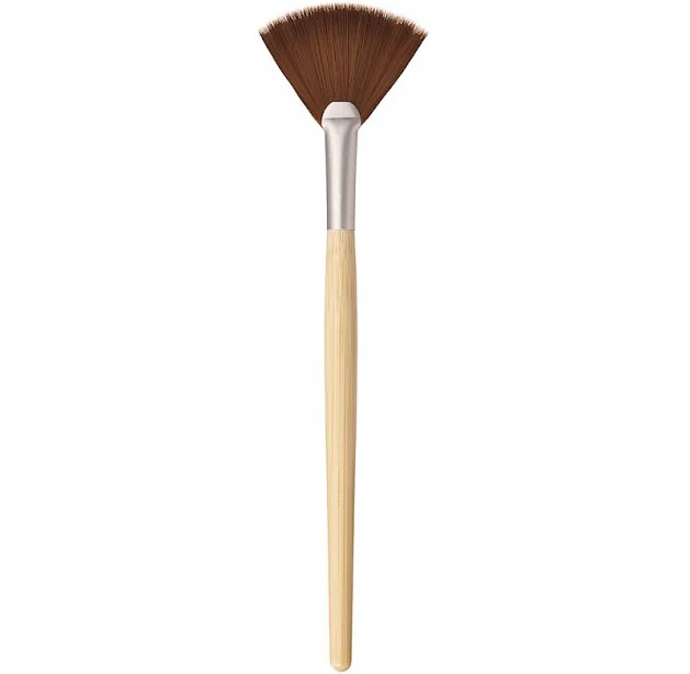 Eco Chic Fan Makeup Brush