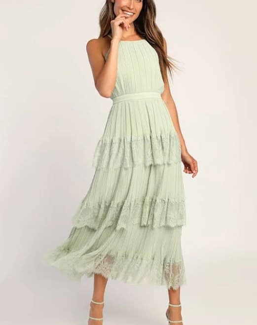 Lulus Pleated Tiered Lace Maxi Dress