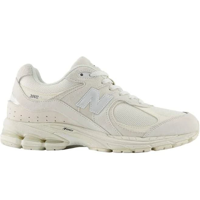 New Balance 2002R Sneakers