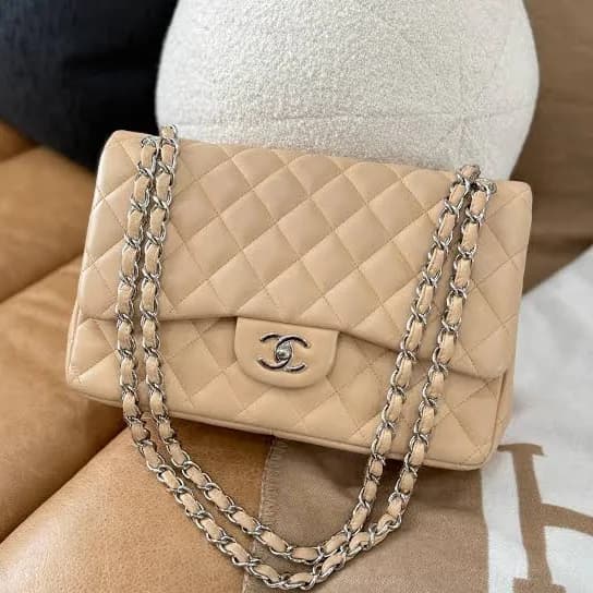 CHANEL Preloved Classic Double Flap Lambskin Leather Bag