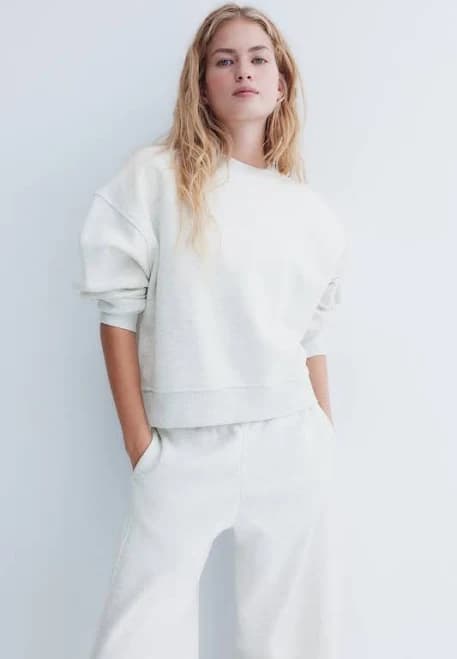 H&M Ladies 2-Piece Sweatshirt and Joggers Set