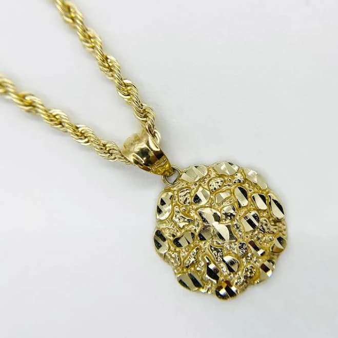 10K Gold Nugget Round Pendant Necklace