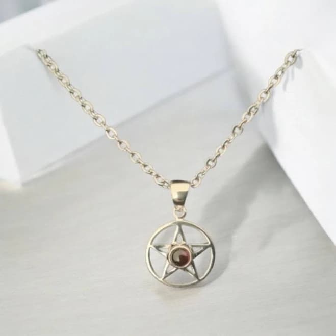 925 Sterling Silver Pentacle Pentagram Garnet