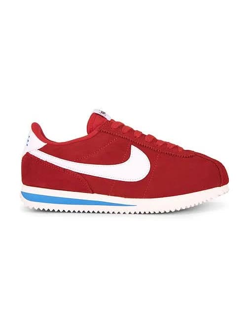 Nike Cortez Suede Sneaker in Red - size 6