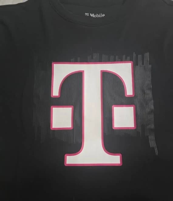 T-mobile Black Logo Graphic T-shirt