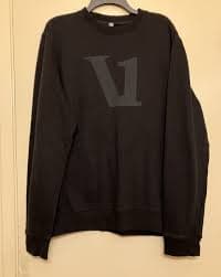 Vuori Encinitas Crew Pullover Sweater Black Sz L Soft Mid Weight Fleece Big V | eBay