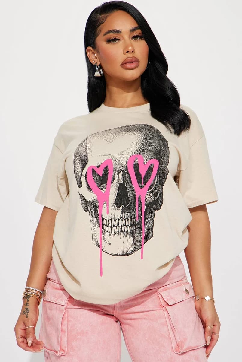 Fashion Nova Eternal Love Skull Graphic T-Shirt