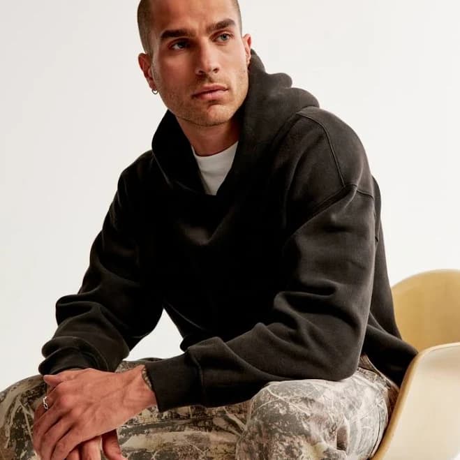 Abercrombie & Fitch Men's Essential Hoodie