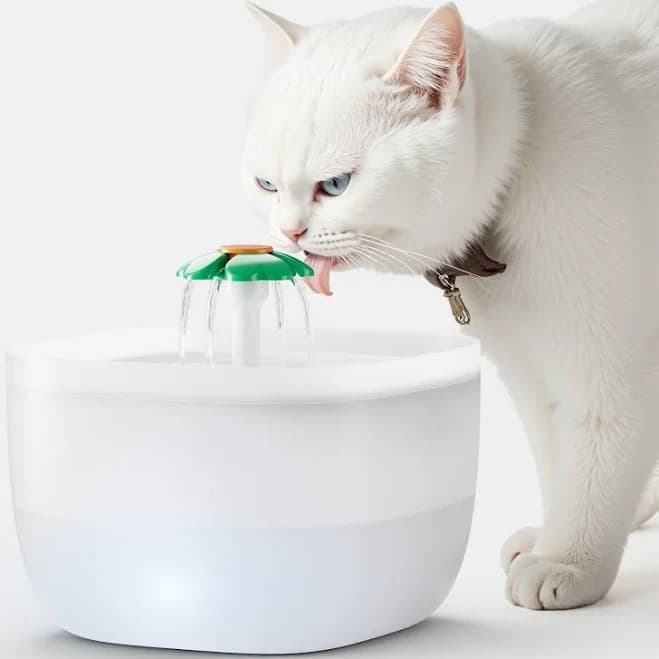 Casfuy W7 Multi-Directional Streams Quiet Automatic Dog & Cat Water Fountain