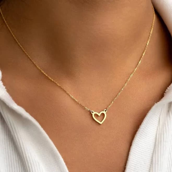 Dainty Heart Pendant Necklace
