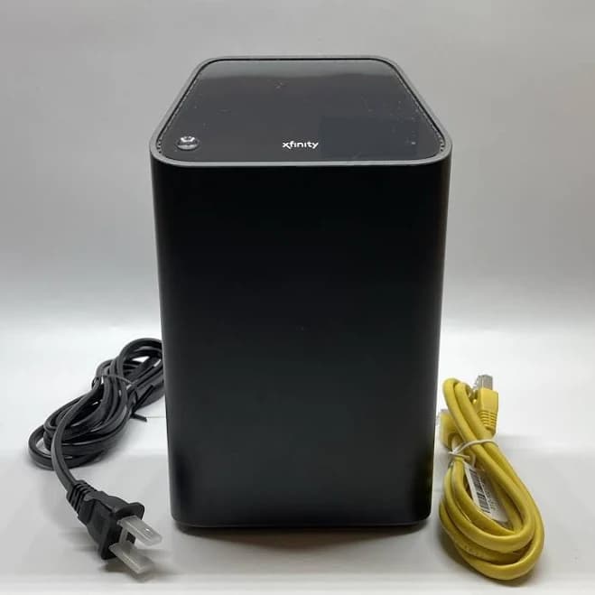 Comcast Xfinity Xb6‐t Xfi Gateway (modem + Router)