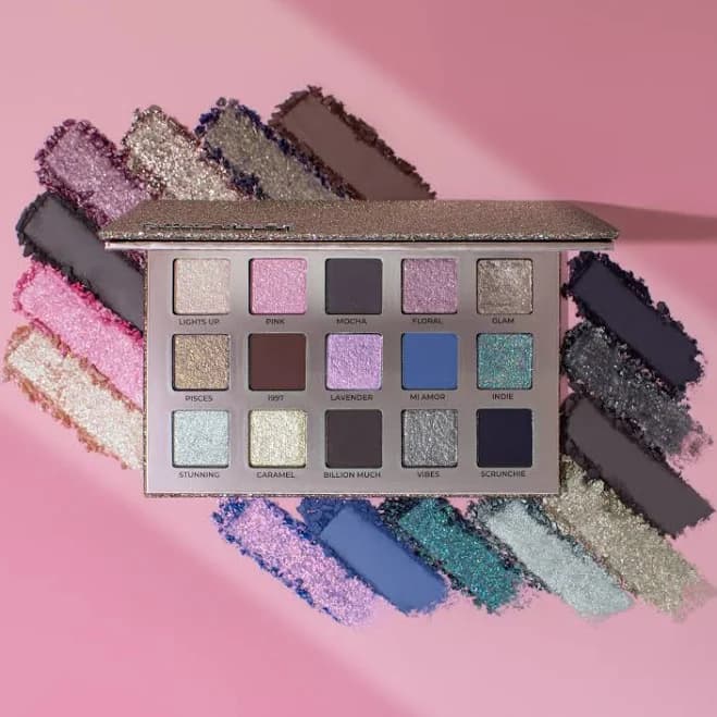 Amy Loves Eyeshadow