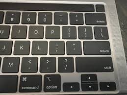 macbook pro 2020 i7 32gb | eBay