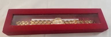 Elizabeth Taylor White Diamonds Quartz Watch Gold Tone Rhinestone Ladies | eBay