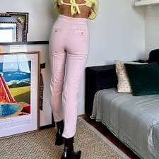 This pink stirrups is both comfy and flattering -... | Depop