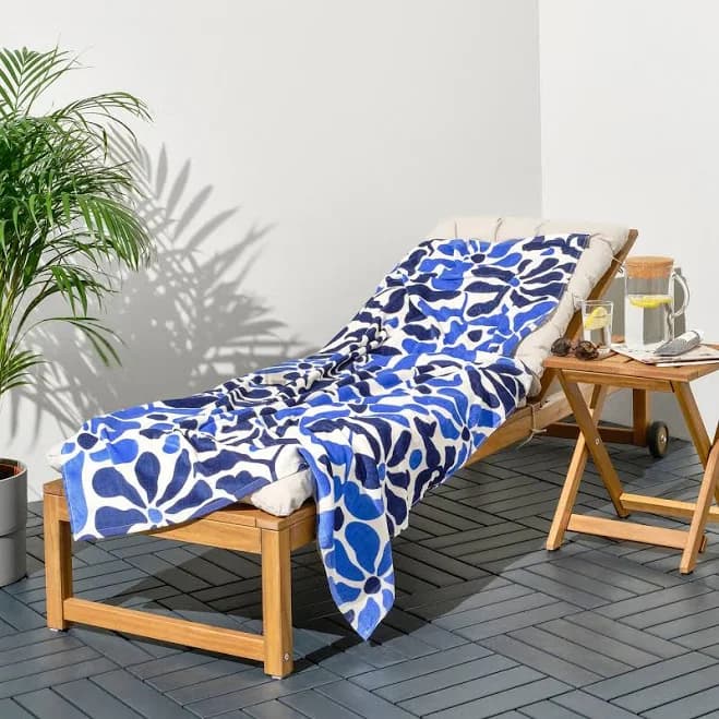 IKEA GULYXNE beach towel