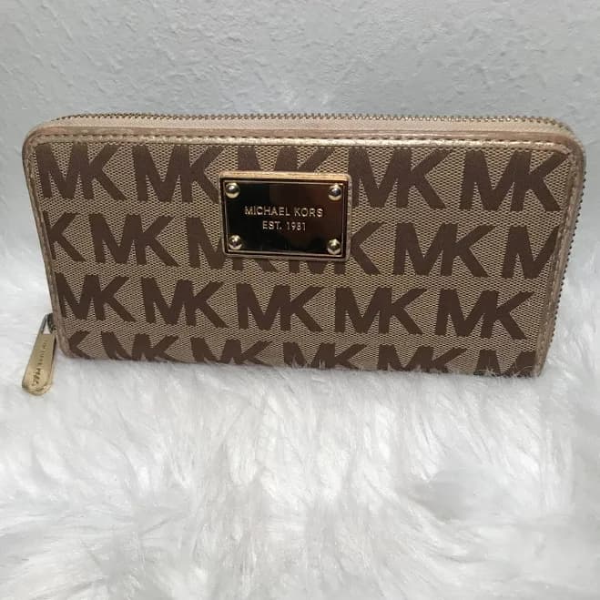 Michael Kors Large Canvas Signature Brown Zip Around Wallet Clutch
