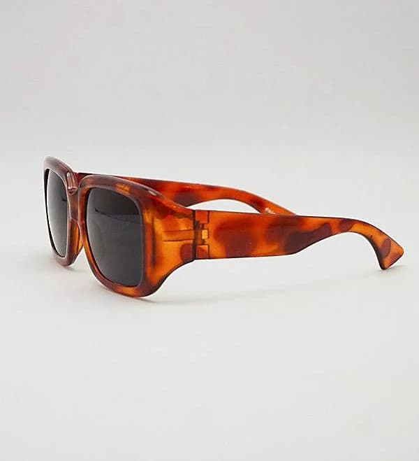 Urban Outfitters Lydia Square Sunglasses