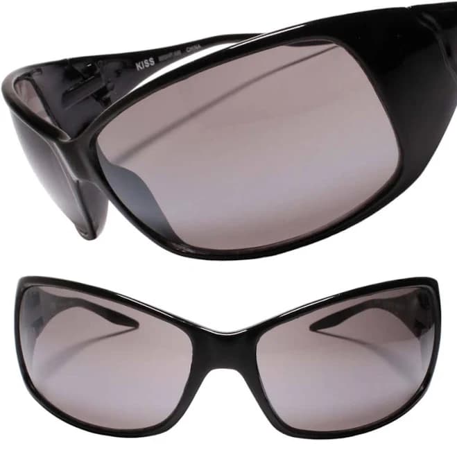 Fashionable Women's Oversized Exaggerated Black Rectangular Sunglasses