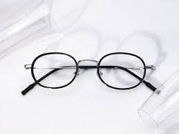 Geoffrey - Oval Black Glasses for Men & Women - Lensmart