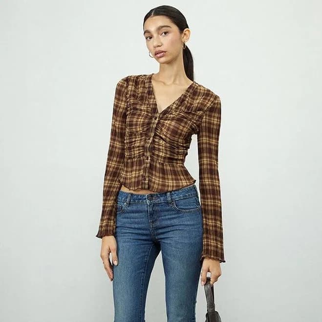 Beverly and Beck Women's Sara Plaid Button Up Long Sleeve Top