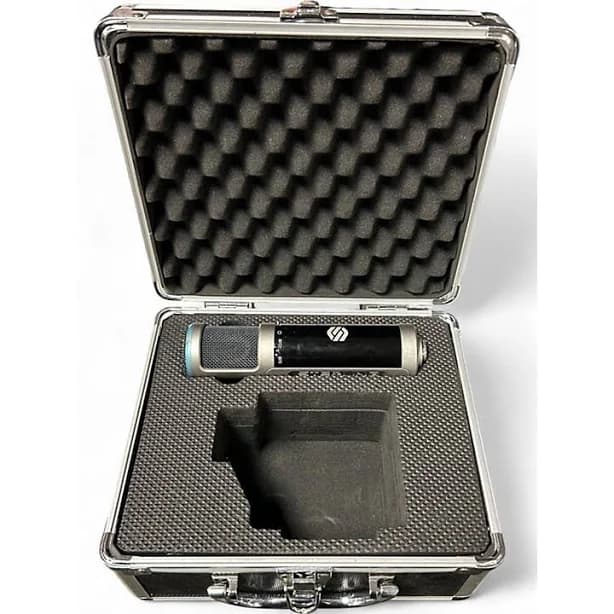Sterling Audio ST155 Microphone