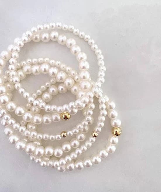 Minimalist Pearl Beaded Bracelet