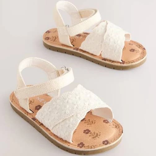 Broderie Sandals