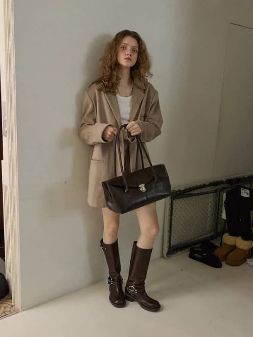 NOISCHE Arc Flap Long Handle Bag
