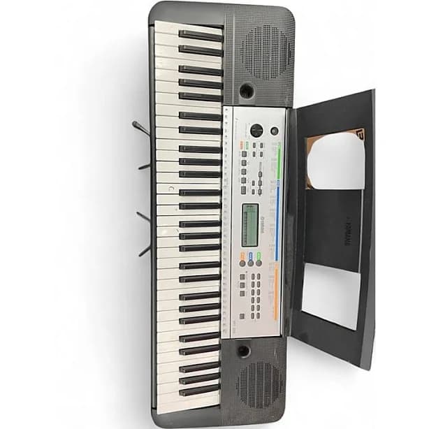 Used Yamaha YPT225 61 KEY Keyboard Workstation