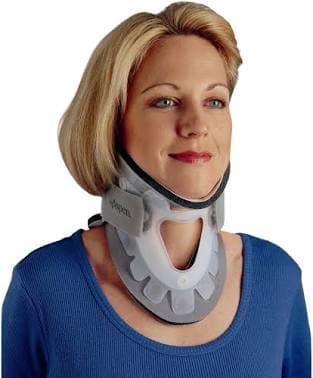 ProCare Transitional Rigid Cervical Collar with Replacement Pads