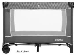 Evenflo 7071198 BABYSUITE SELECT PORTABLE PLAYARD WITH BASSINET (USE)